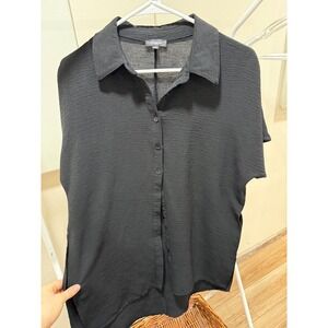 Express Black Textured Crinkle Short Sleeve Collared Button Up Shirt Women's S